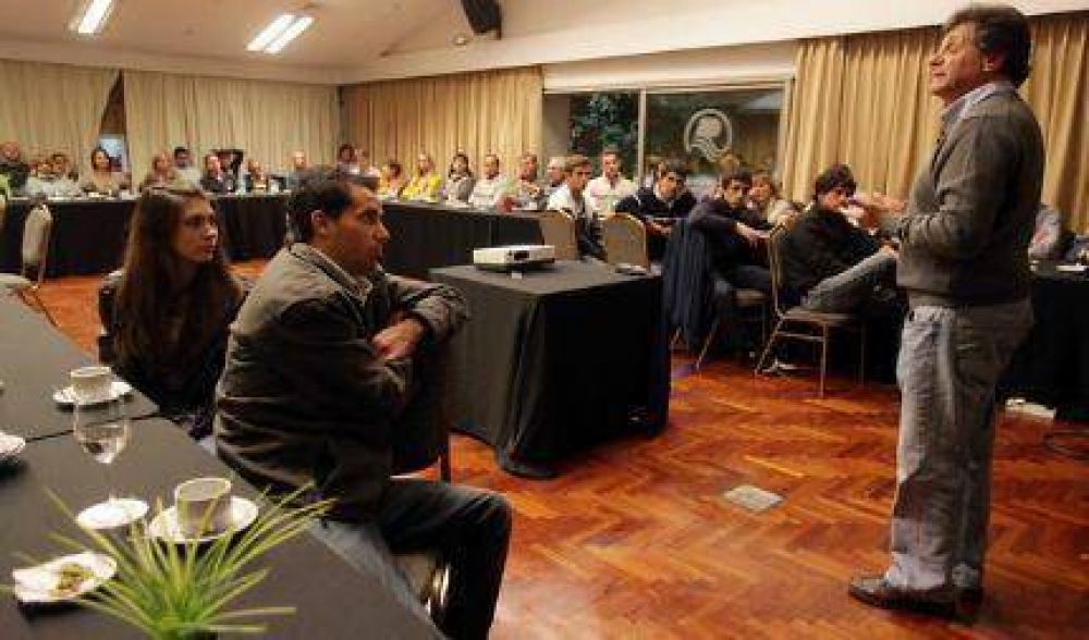 Pulti se juega mucho m�s que la Polic�a en la Consulta Popular