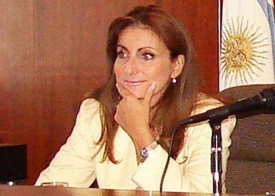 CUATRO A�OS DE PRISI�N