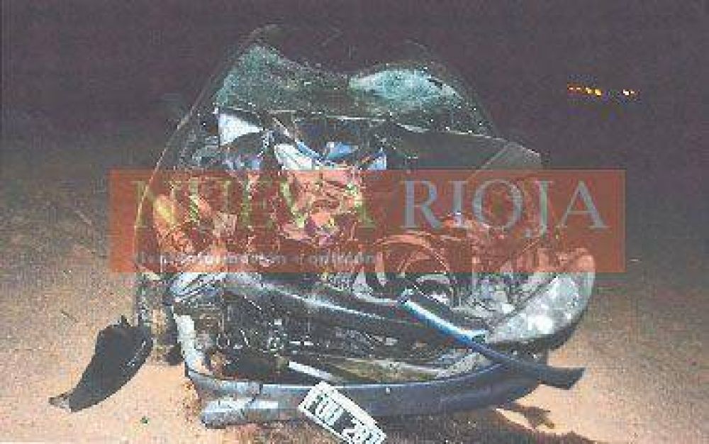 Un muerto al chocar de frente con su moto a un auto en plena Ruta 38