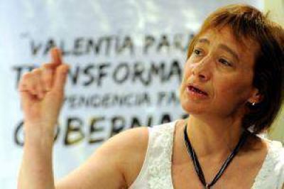 R�os dijo que se viven "horas dif�ciles institucionales" en Tierra del Fuego