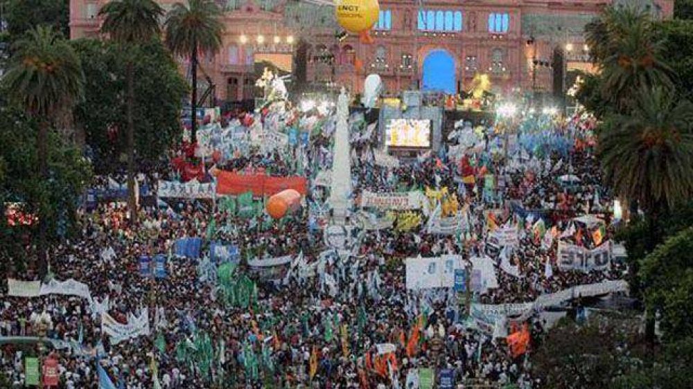 Entre R�os presente en los festejos en Plaza de Mayo	 