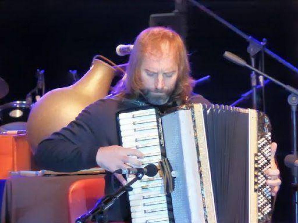 El Chango Spasiuk cerr� la Velada de Gala del Centro del Conocimiento