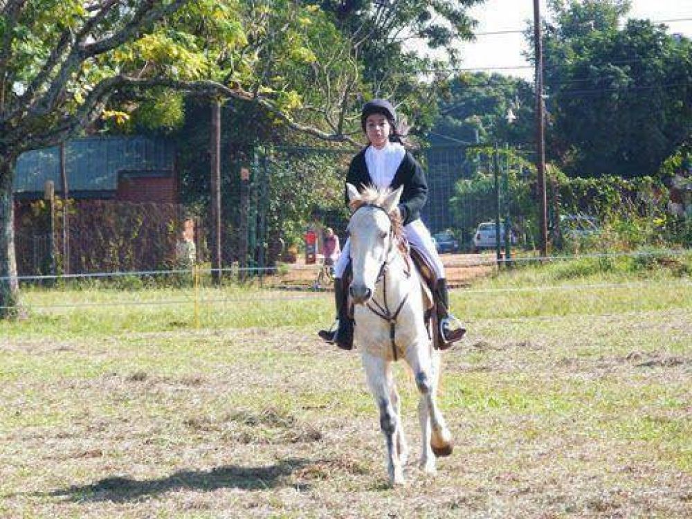 Comenzaron las actividades h�picas en la nueva sede de la Asociaci�n y contin�an ma�ana