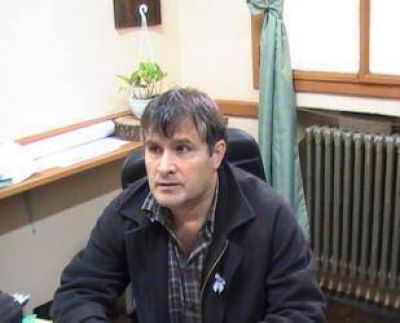 �Hay sectores minoritarios y politicos que pretenden destituir al intendente Garc�a de El Bols�n�