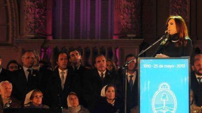 Buzzi inst� a �seguir construyendo un pa�s aut�nomo con poder federal�