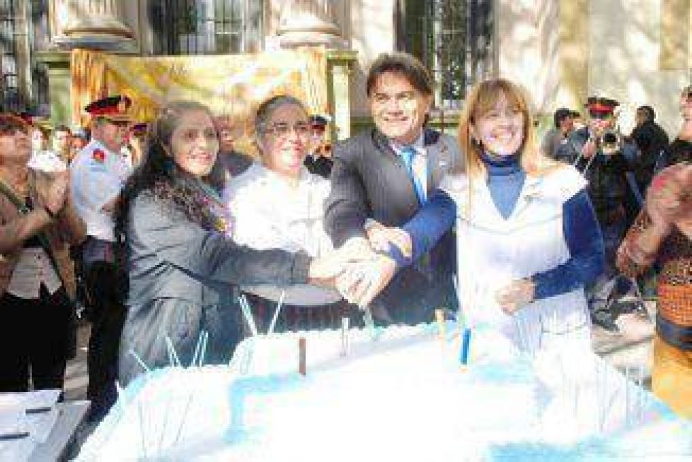 Gran fiesta 150� aniversario de la Escuela Primaria N� 1 de Quilmes