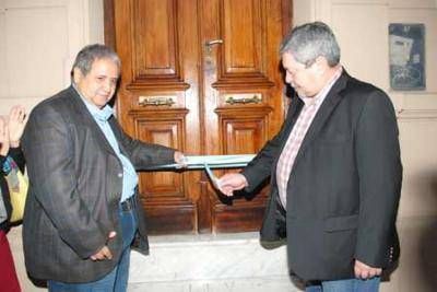  La Bancaria inaugur� su nueva sede en Jun�n con la presencia del secretario general Palazzo