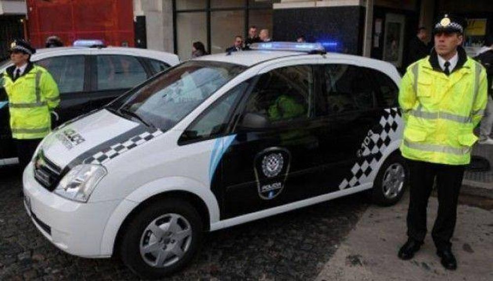 La Metropolitana detuvo a tres personas por narcotr�fico