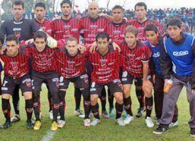 Douglas perdi� pero cerca de la permanencia.	