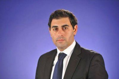 Poggi design� a Gaston Hissa como Ministro de Vivienda