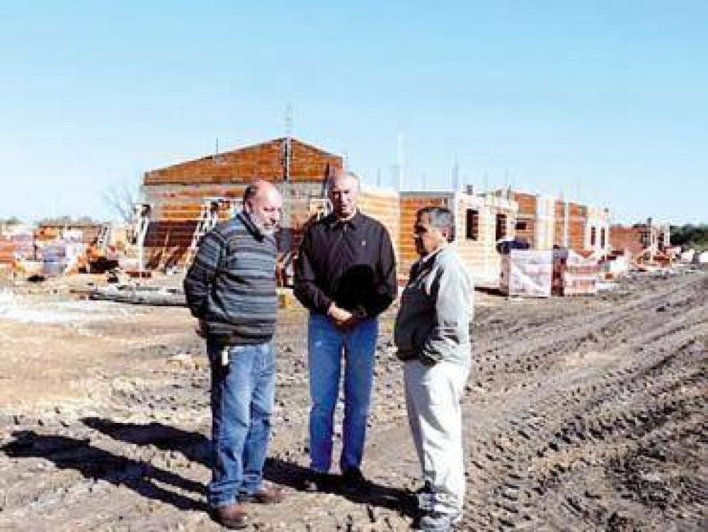 Construyen m�s de 400 viviendas en nuestra ciudad