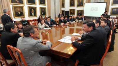 Millonarias inversiones productivas en varios emprendimientos en Entre R�os  