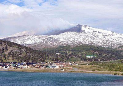 Copahue-Caviahue: suspenden las clases por actividad del volc�n 