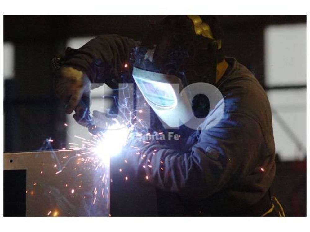 La industria local intentar� afianzar su leve crecimiento