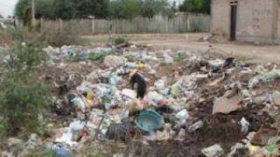 Basural genera malestar en vecinos de la zona sur