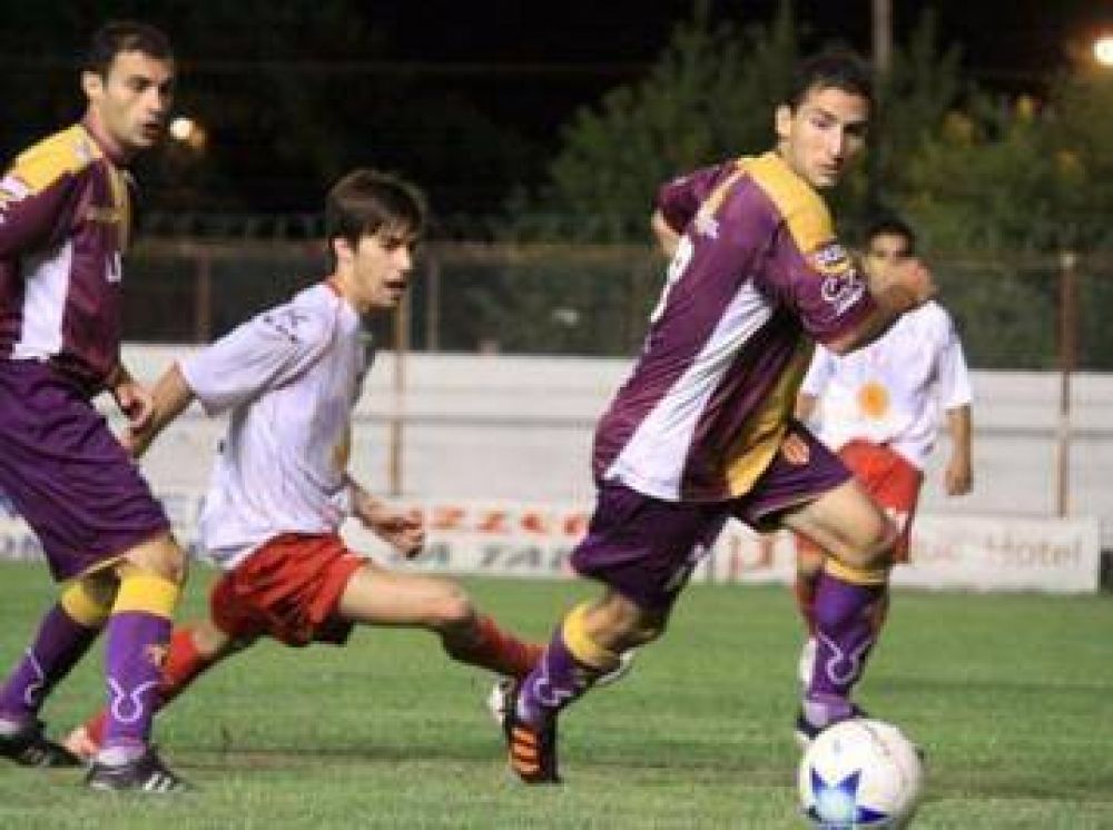 El Globo se despidi� del Argentino B con un empate ante Tiro