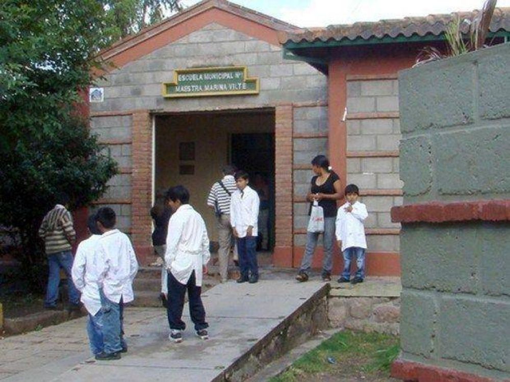 Instalar�n alarmas en 76 escuelas