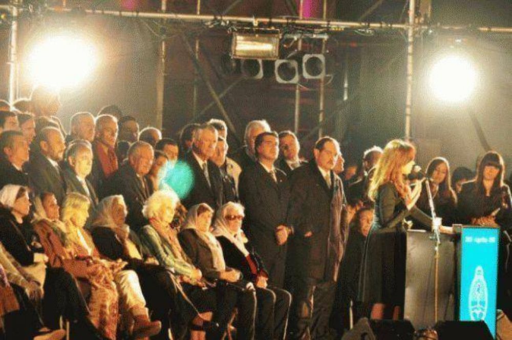 Jorge Capitanich: �Este es un proyecto pol�tico para el crecimiento y el empleo�.