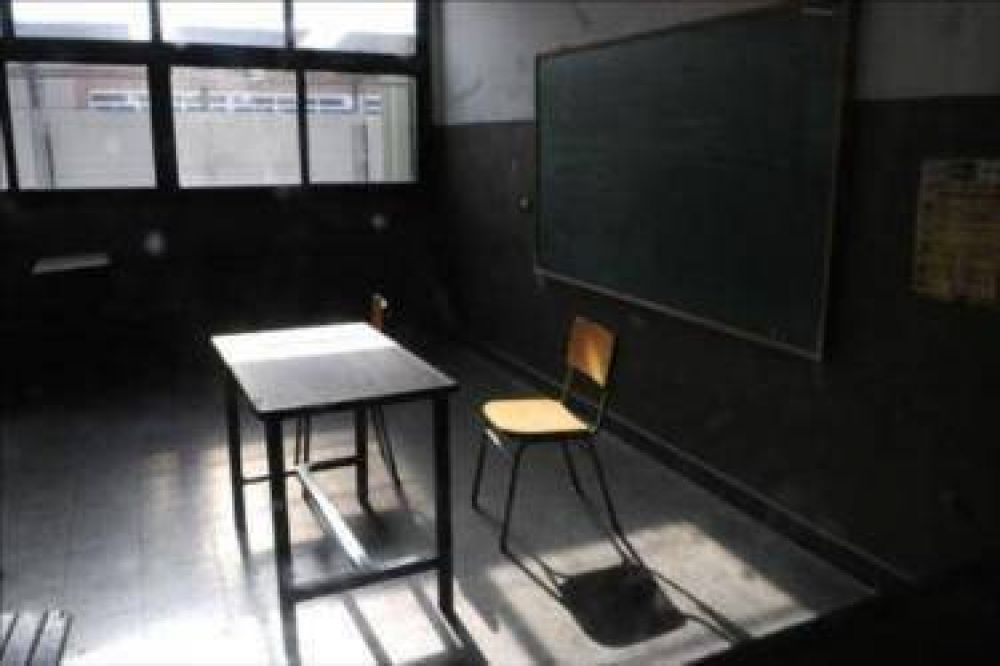 Los docentes bonaerenses cumplen hoy la primera jornada de paro