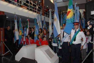 Pte. Per�n - Revoluci�n de Mayo
