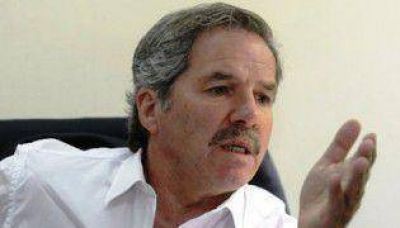 Felipe Sol�:�Nunca hubo tanta incertidumbre con los candidatos�