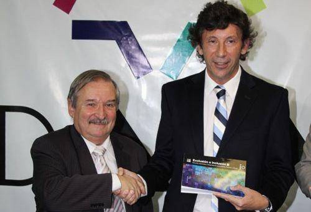 La DAIA distingui� a Gustavo Posse por su "promoci�n de la diversidad"