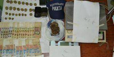 Desbaratan centro de distribuci�n de drogas