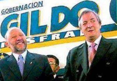 El viaje rel�mpago de Kirchner para la firma de la reparaci�n