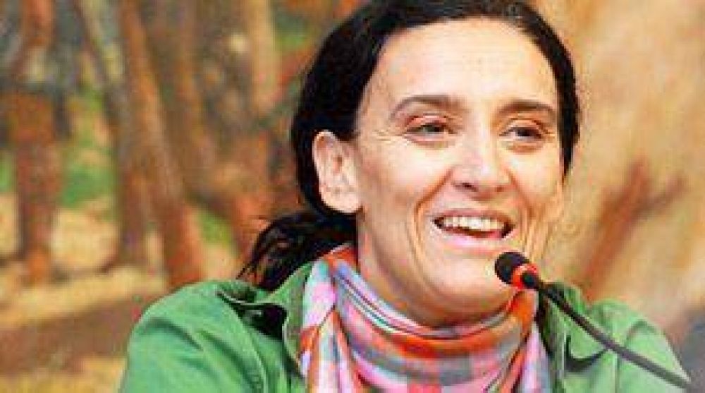 Michetti saca amplia ventaja en las primeras encuestas