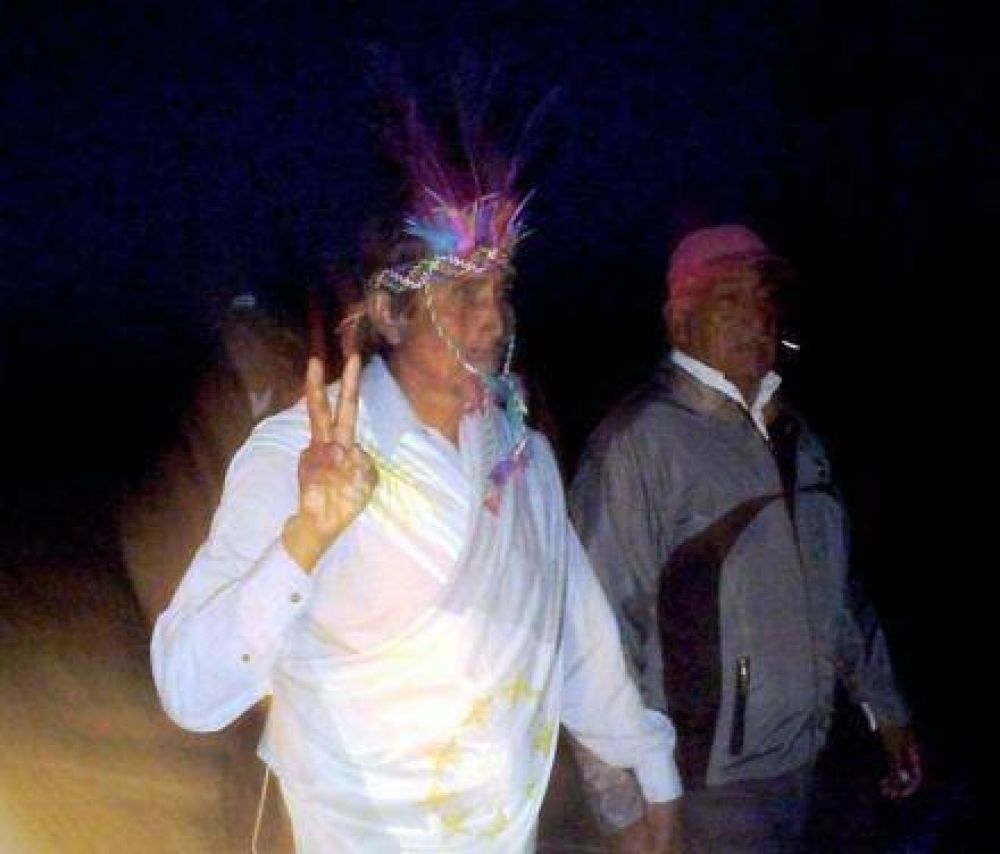Cacique encabezo marcha comunitaria que decidi� levantar el corte sobre ruta 81 