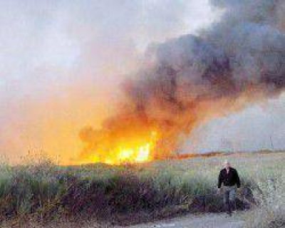 Bomberos trabaj� a destajo para controlar el fuego