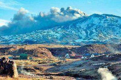 Si entra en actividad el volc�n Copahue, las cenizas podr�an llegar hasta nuestra provincia