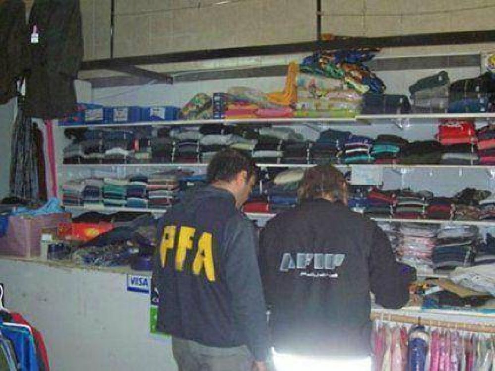 Incautaron en comercios de Paran� ropa ingresada de contrabando 