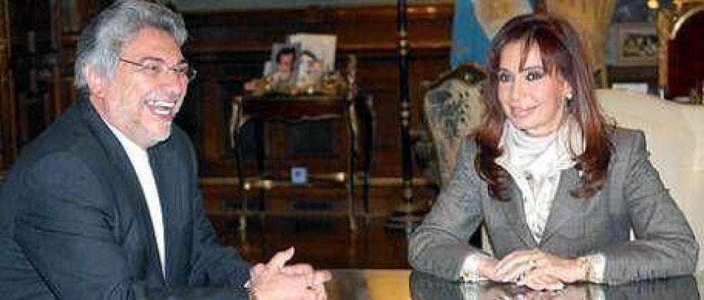Cristina recibe al "superpap�" Lugo y a Evo Morales
