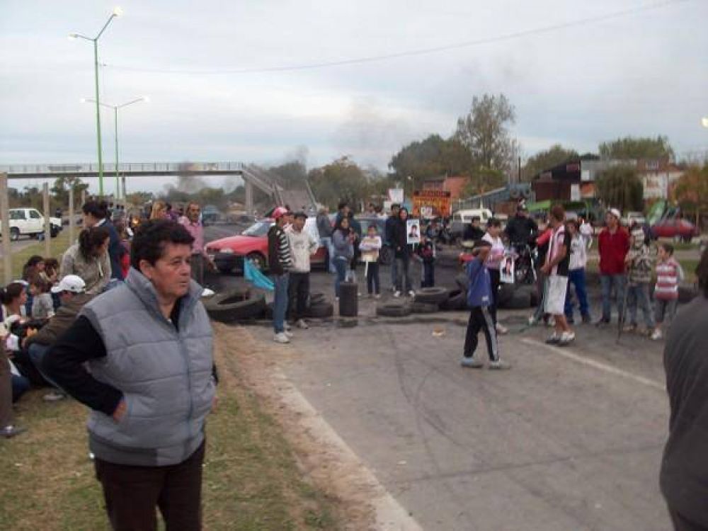 Es por tiempo indeterminado el corte en la Ruta Provincial N� 6