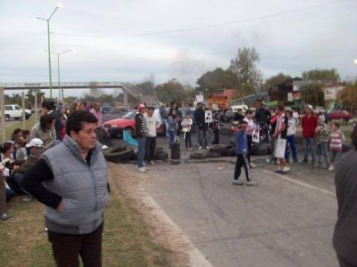 Es por tiempo indeterminado el corte en la Ruta Provincial N� 6