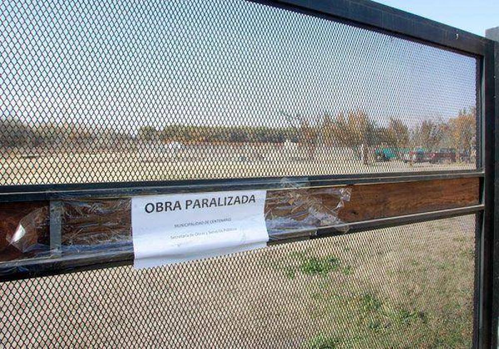 Paralizan loteo ilegal que se construye en Centenario 