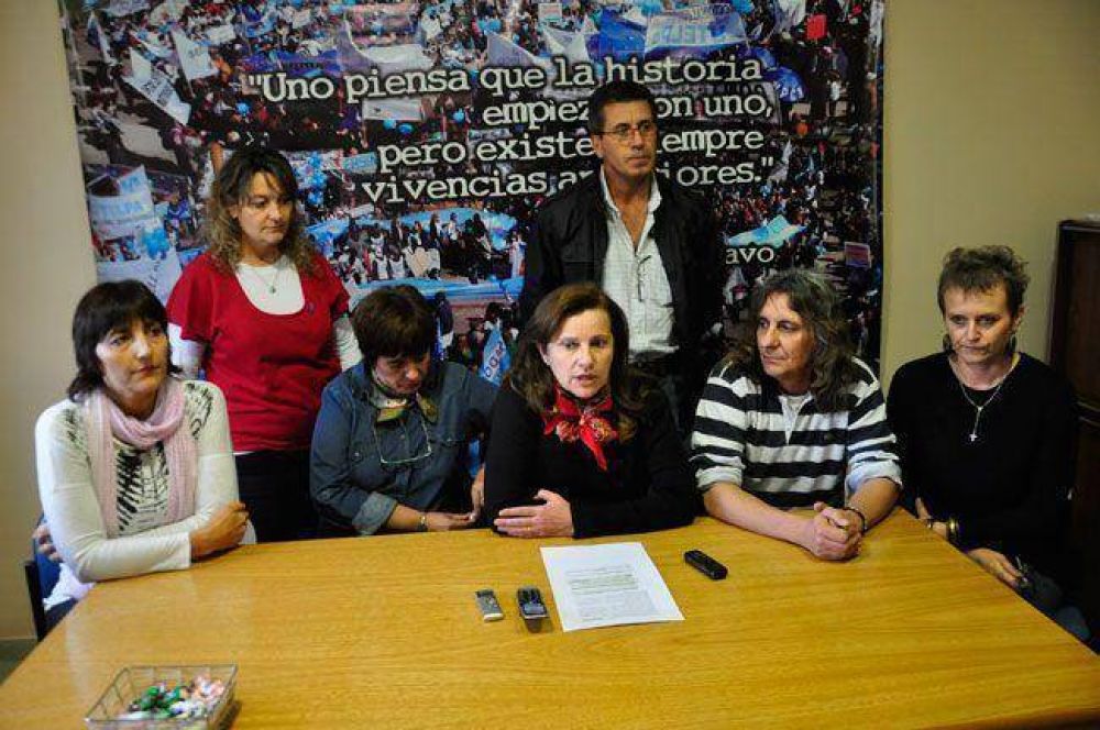 UTELPA lanz� un paro y pidi� �democratizar� el Ministerio de Educaci�n y las escuelas