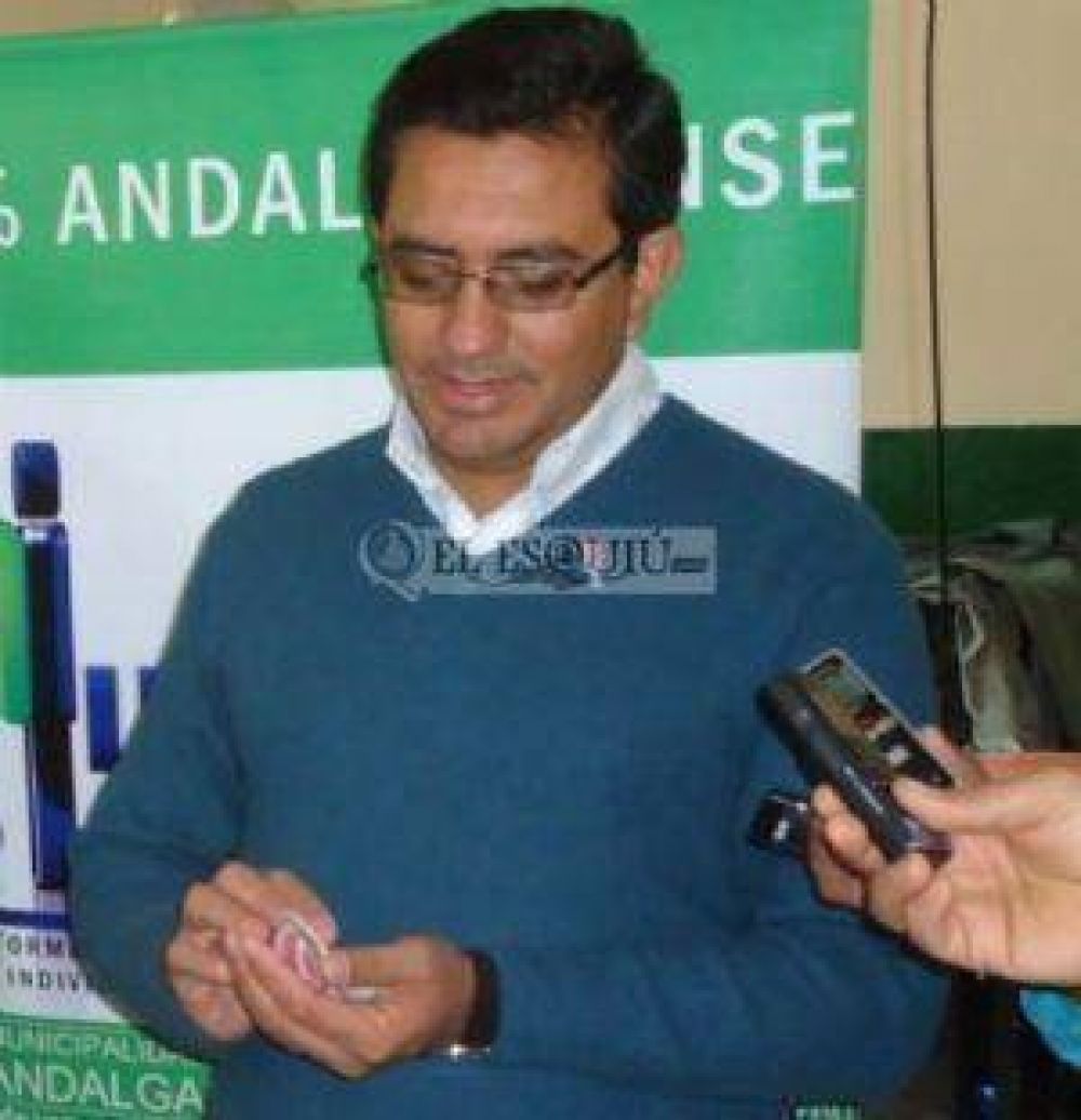 P�ez aclar� que no usar� la plata para la campa�a