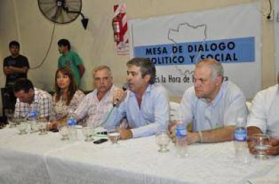 Opositores quieren a Cano como l�der, aunque no aceptar�n una testimonial