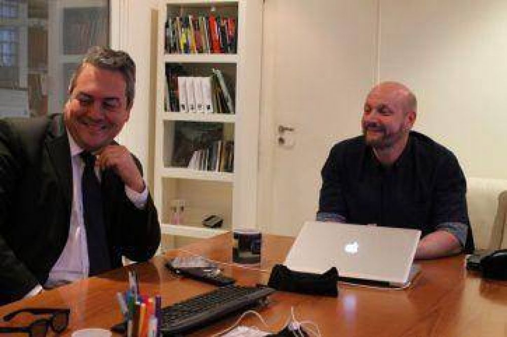 Desaf�o al kirchnerismo: Breitenstein se reuni� con Juan Jos� Campanella, principal cineasta anti K