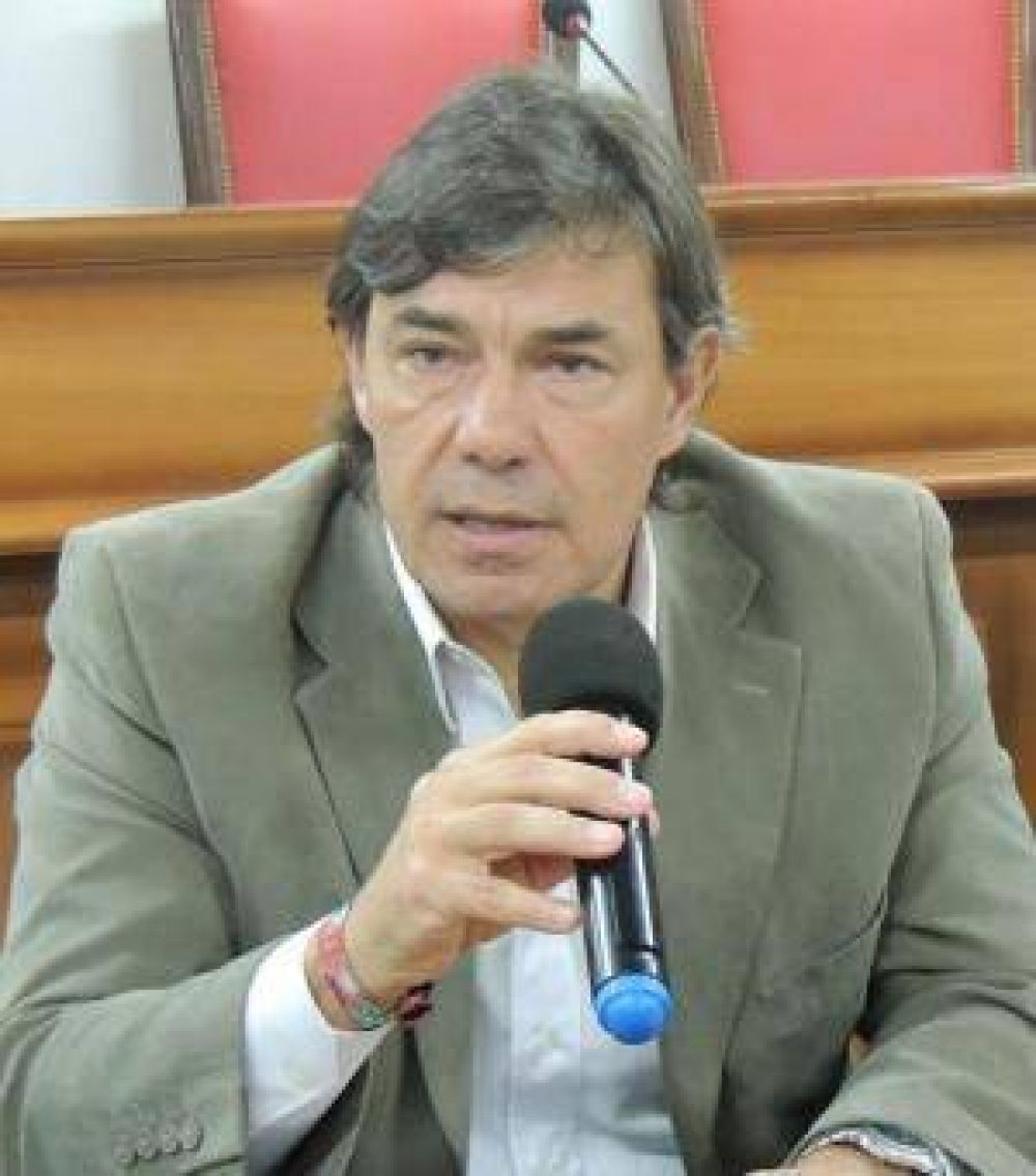 Sergio Vallejos: "La nueva coparticipaci�n debe favorecer a los municipios"