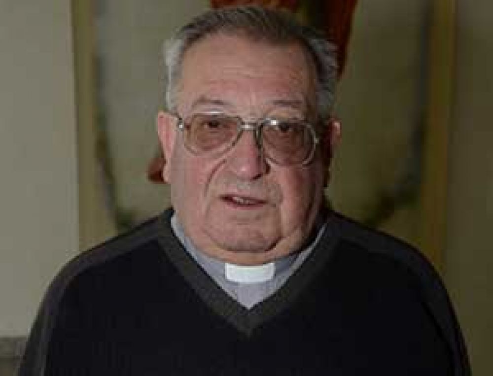Muri el Padre Hctor Miguel Baiza