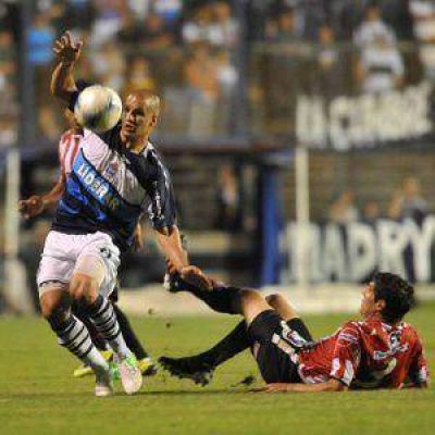 El Lobo va por toda la Gloria