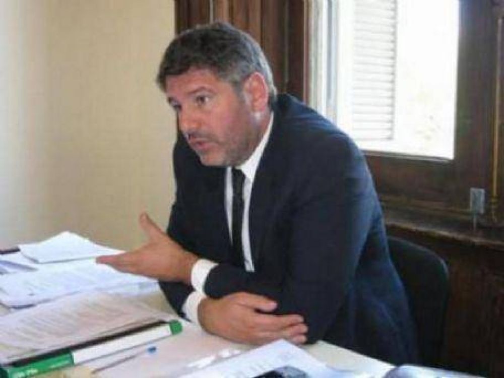 Oscar Negrelli, sobre la comisi�n investigadora: �S�lo hemos escuchado relatos, la documentaci�n probatoria no apareci�