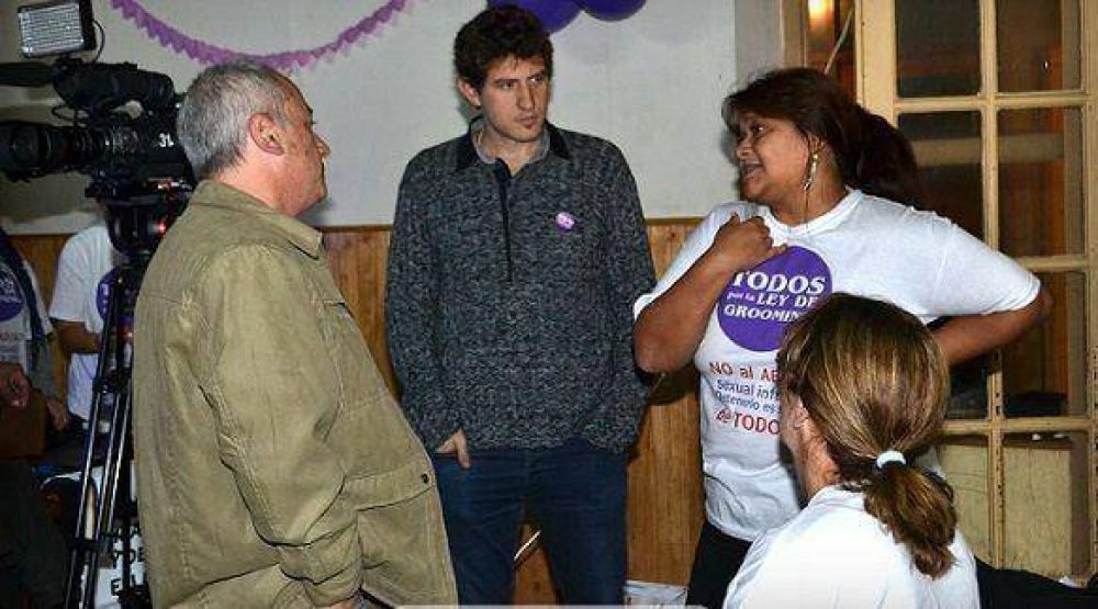 Fuerte apoyo para la sanci�n de la ley de Grooming en Vicente L�pez