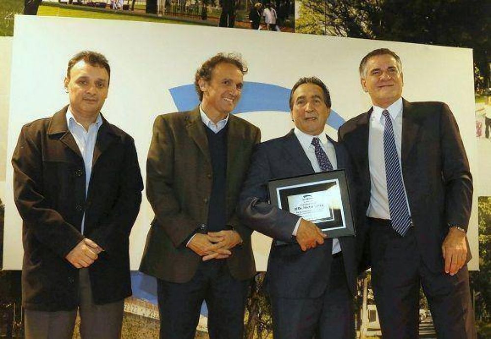 H�ctor Lanza fue declarado Ciudadano Ilustre de San Mart�n