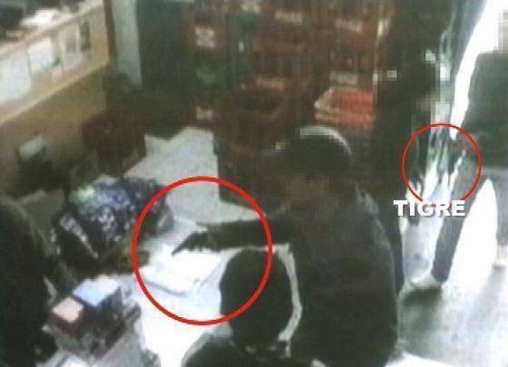 Atrapados por las c�maras de Tigre tras un violento robo a super chino