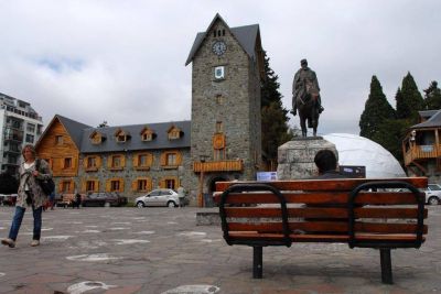 Partidos pol�ticos afinan el l�piz para lograr el mejor candidato