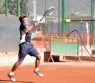 Cuatro ca�das y un triunfo riojano en el arranque del Master Federal